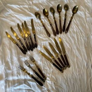 CUTLERY COLLECTIBLES by Bourgade